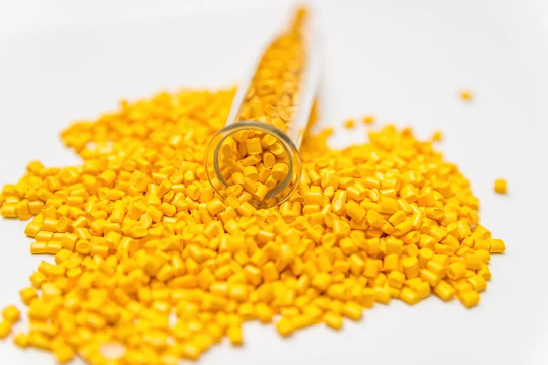 松耐新型計(jì)量配方工藝，助力【改性塑料】市場(圖1)